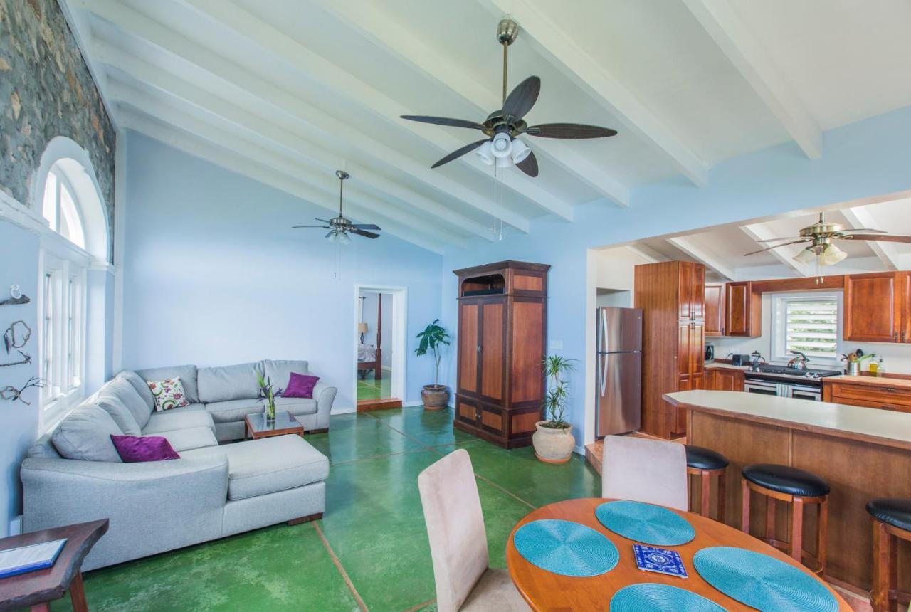 Feather Leaf Inn Frederiksted Phòng bức ảnh
