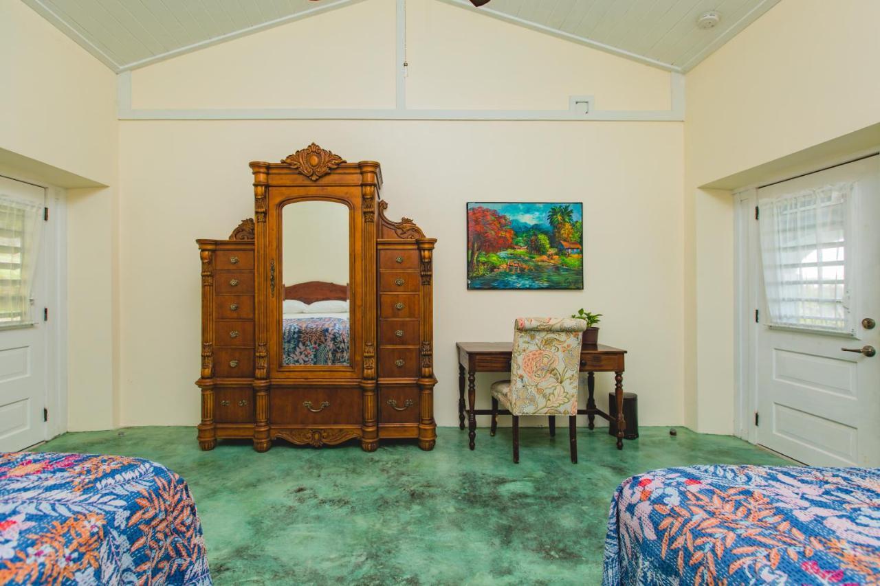 Feather Leaf Inn Frederiksted Ngoại thất bức ảnh